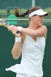 Eva Hrdinova
